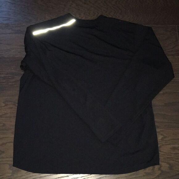 Black Nike DriFit UV reflective running Swoosh Training Sports LS T shirt L - Picture 5 of 6